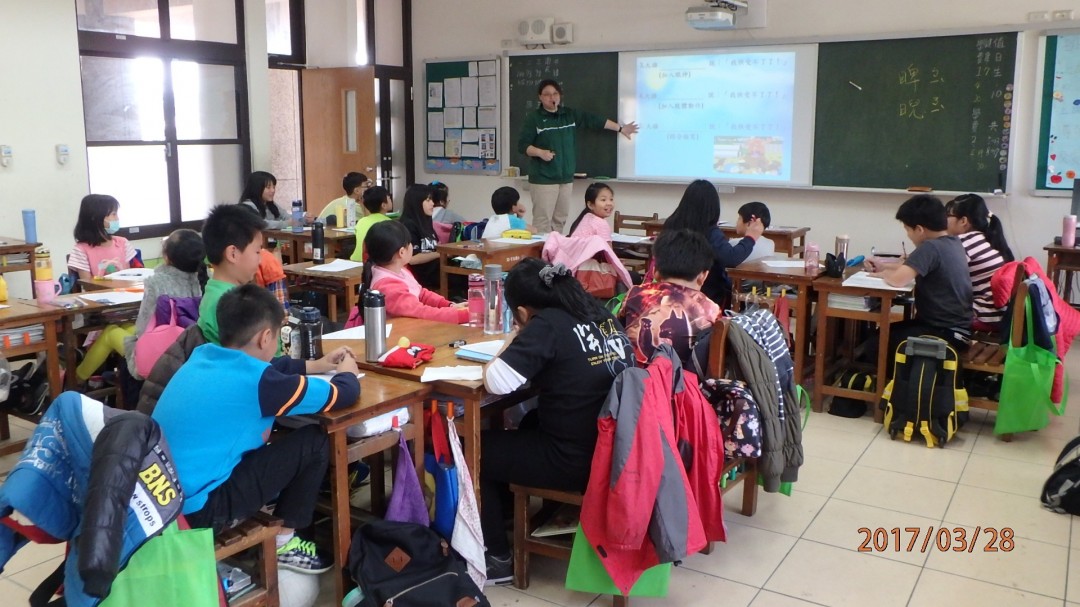 周芃谷老師上課情形