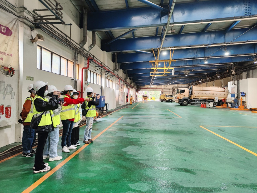 現場參觀-傾卸平台