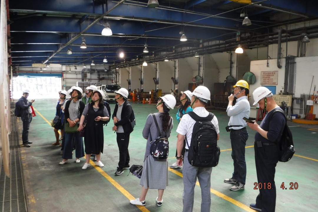 現場參觀-垃圾傾卸平台