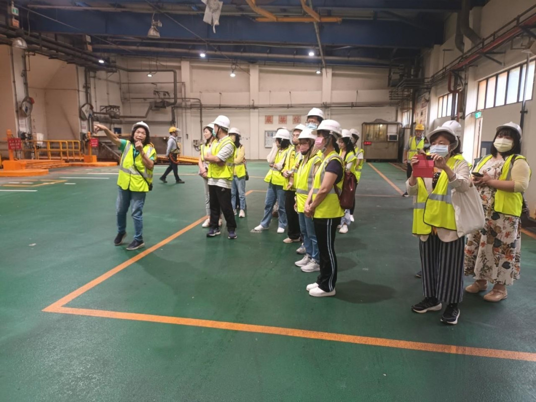 廠區導覽解說－垃圾傾卸平台