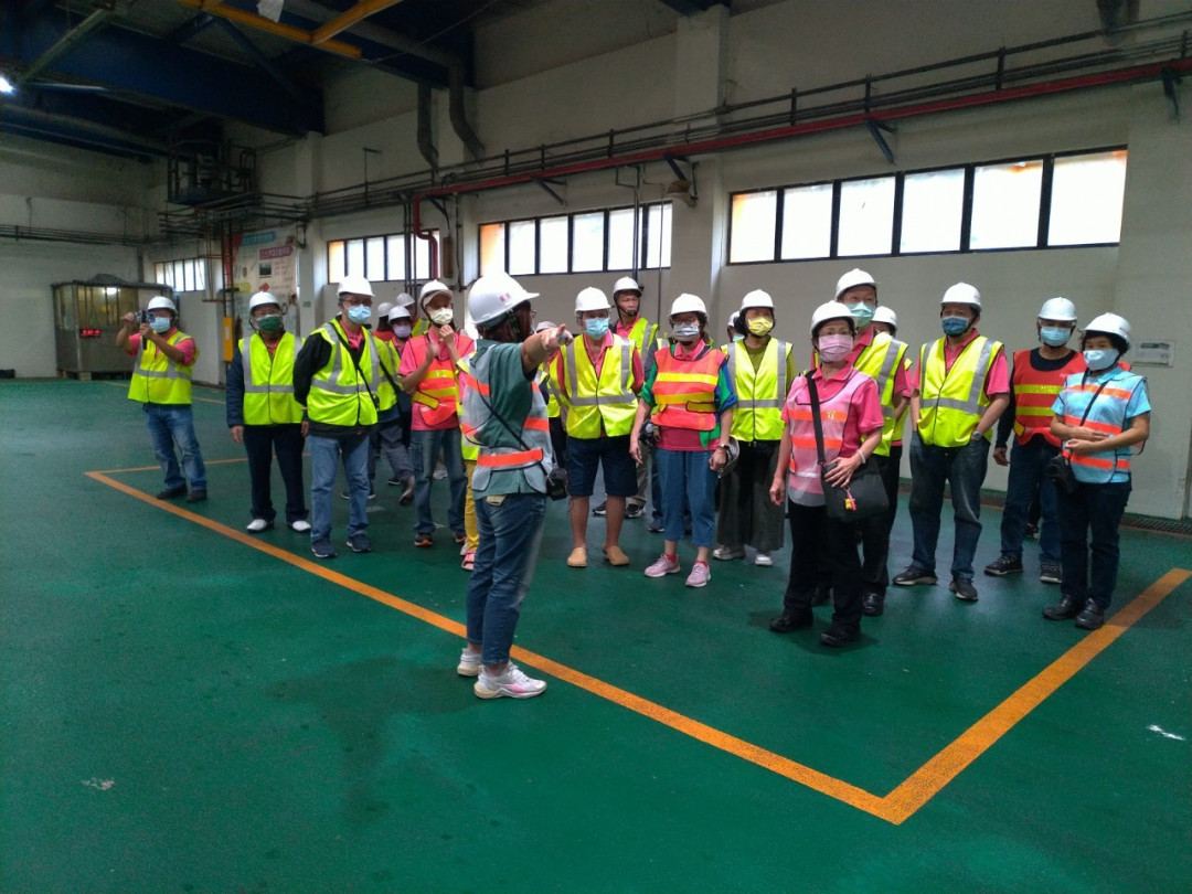 廠區導覽解說－垃圾傾卸平台