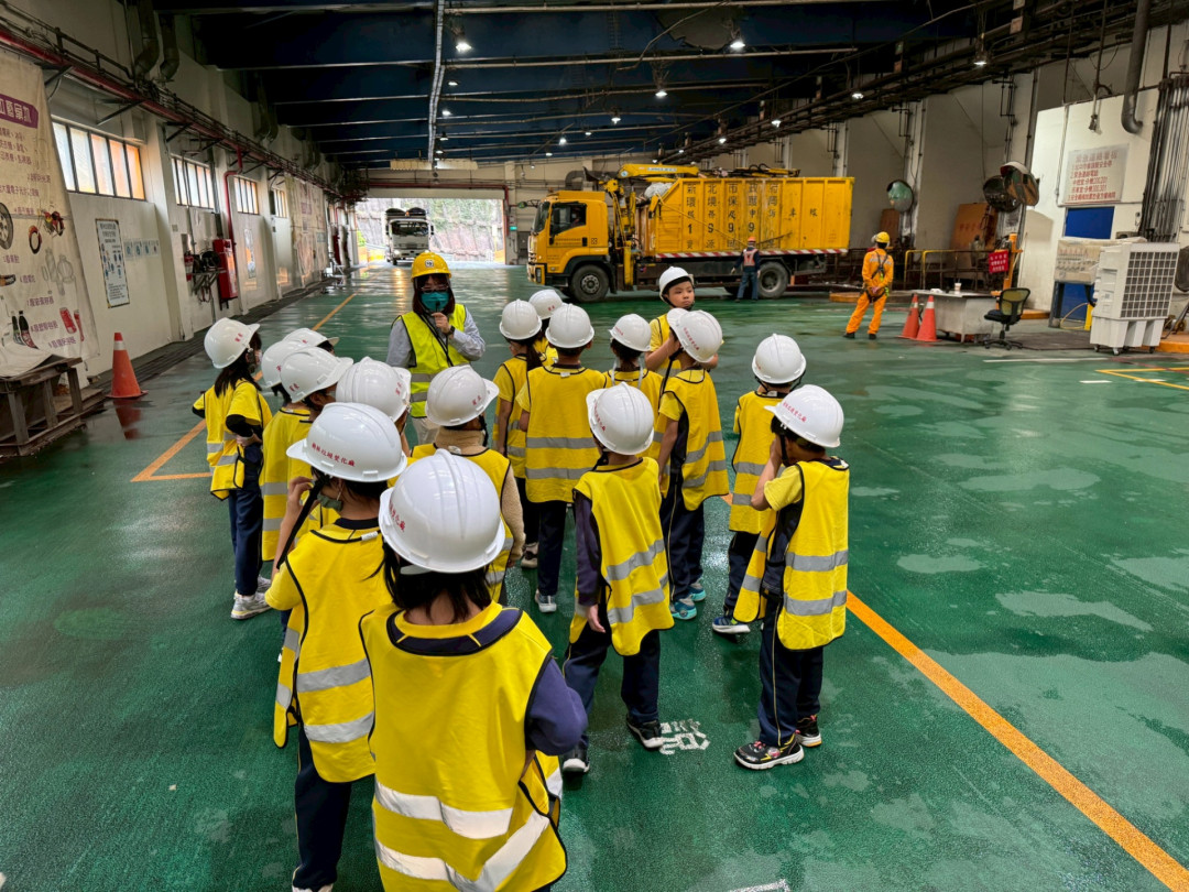 現場參觀-傾卸平台 